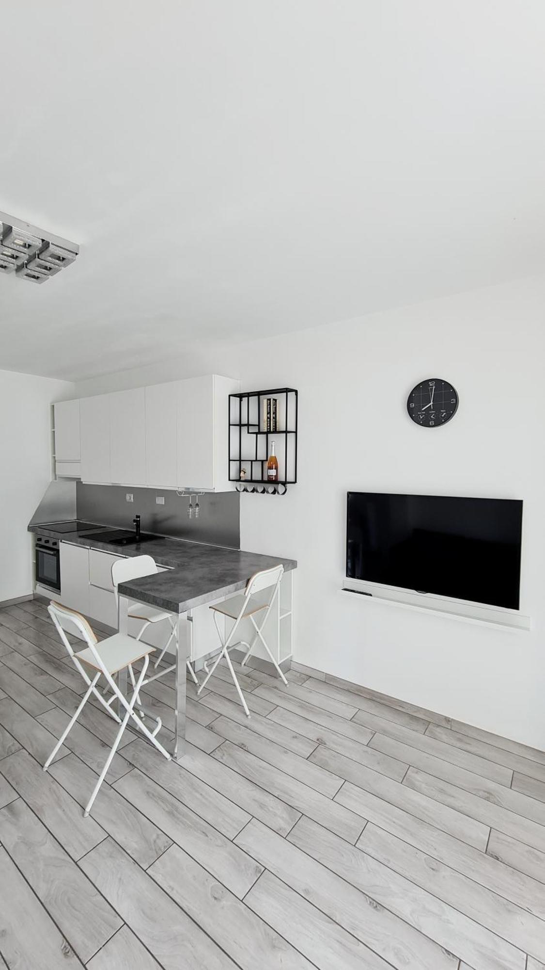 Severis Apartment Фьюмичино Экстерьер фото